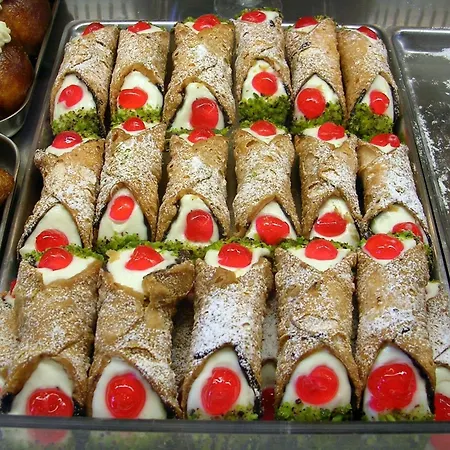 Cento Pini Cefalu